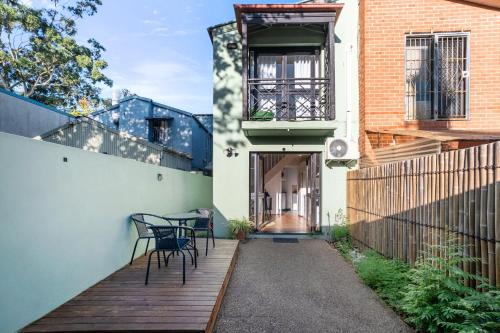Waterloo House | Welcome to Waterloo - A Well-connected Parkside Stay