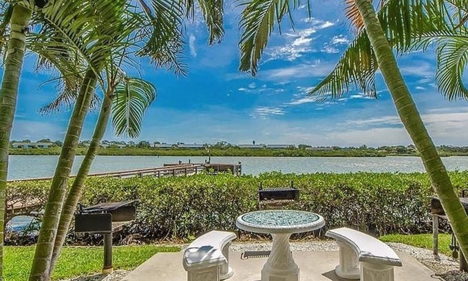Indian Shores Condo | Welcome Y'all Vacation Rentals