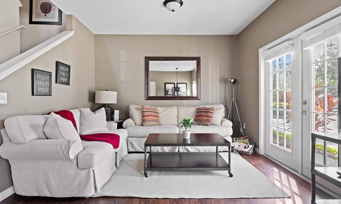 Kissimmee Villa | Welcoming 4 BR Sleeps 10 Guests WL2901