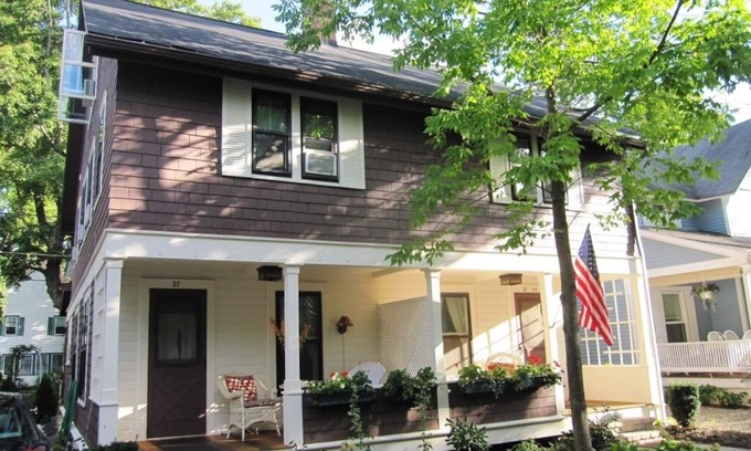 Chautauqua House | Welcoming Chautauqua Institution Townhouse