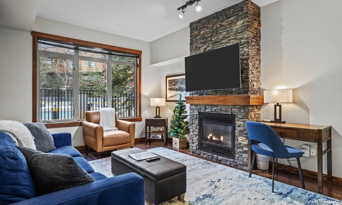Canmore Hotel | Welcoming Poolside Condo – Perfect for Couples!