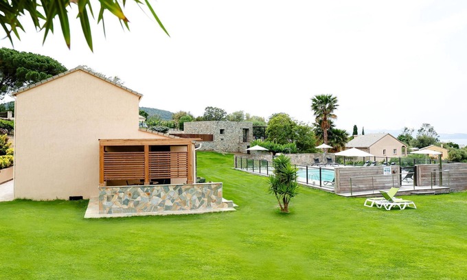 Farinole Villa | Welcoming villa with shared pool on Cap Corse