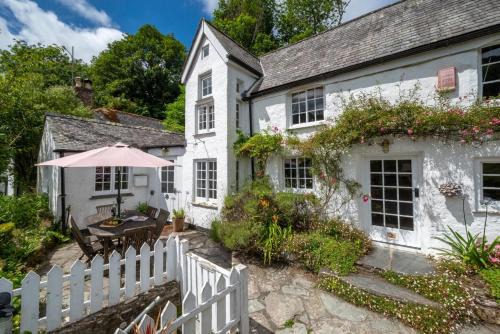 Helford House | Well Too
