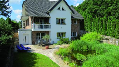Mechernich Apartment | Wellness Apartments Sophienhöhe AM TEICH