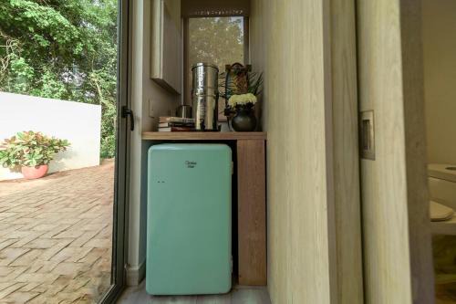 Saladita House | Wellness Compound 50m Saladita Surf Sauna Ice baths