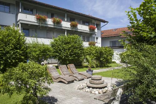 Oberaudorf Apartment | Wellness Ferienwohnung Schweinsteiger mit Hallenbad und Sauna