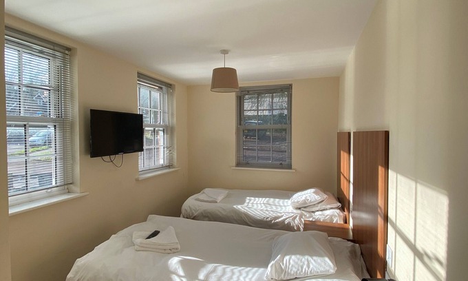 High Wycombe Hotel | Wendover Arms