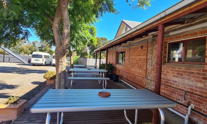 Wentworth Hotel | Wentworth Central Motor Inn