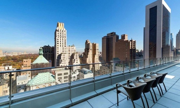 Central Park South Hotel | West 57th Street, a Hilton Club - 1 Bedroom