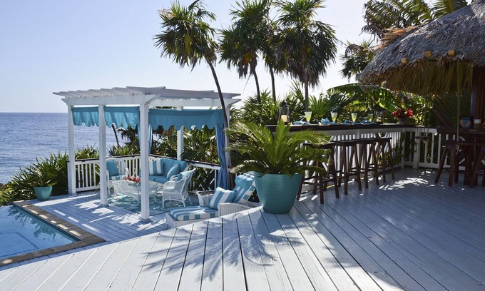 Lighthouse Estates Villa | West Bay, Oceanfront Villa with Infinity Pool