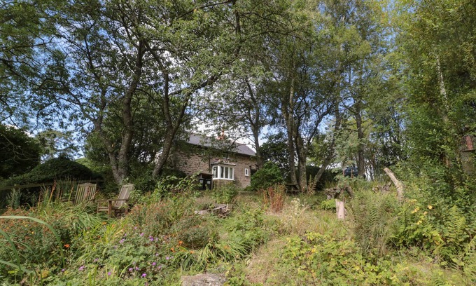 Greenhaugh Cottage | WEST BURNBANK, pet friendly, character holiday cottage in Bellingham