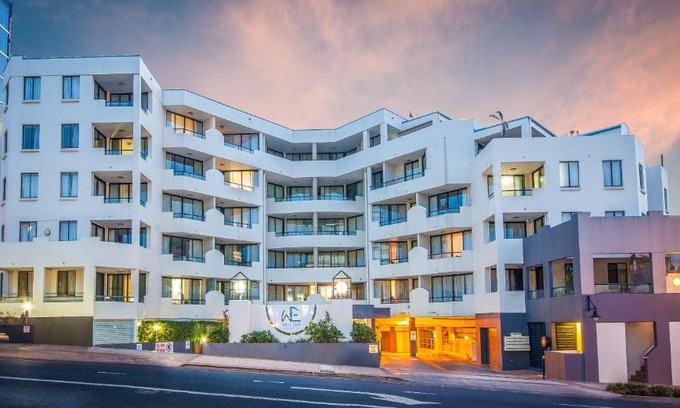 South Brisbane Apartment | West End Central Apartments