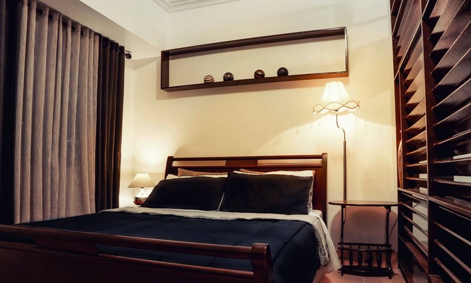 Project 7 Condo | West Insula Infront of SM North & Trinoma Malls