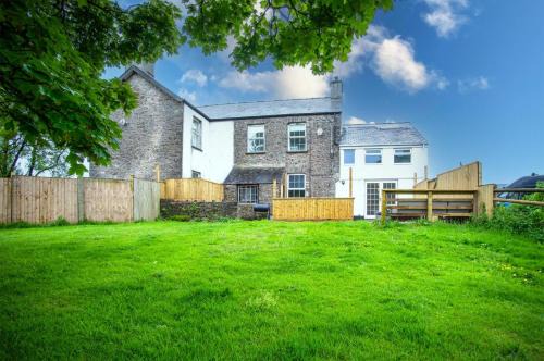 St. Florence House | West Jordanston Farm Cottage - 4 Bedroom Cottage - St Florence
