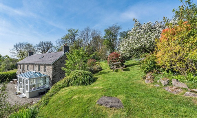 Llandysul Cottage | West Llwyn - UK41757