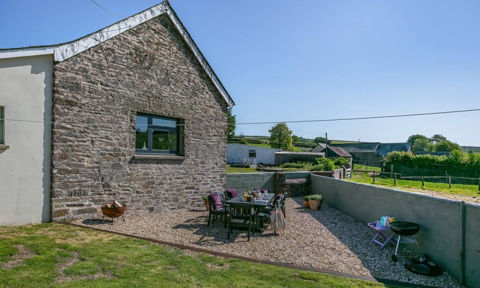 South Molton House | West Millbrook Cottage
