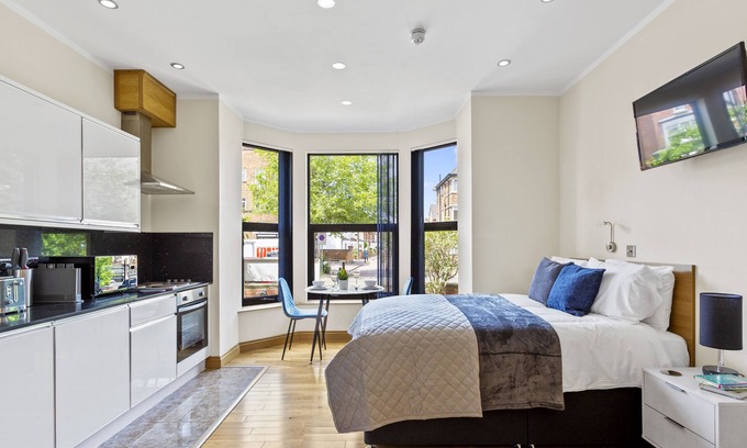 West Bridgford Apartment | West One Studios