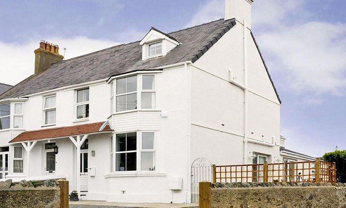 Rhosneigr House | West View