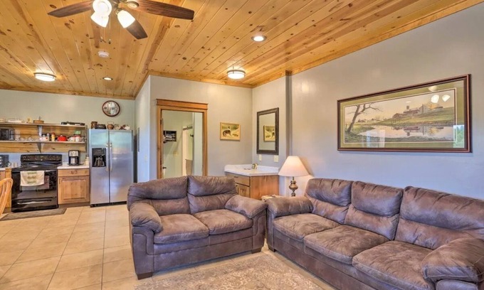 Hot Springs House | Western Blue Skies in Country