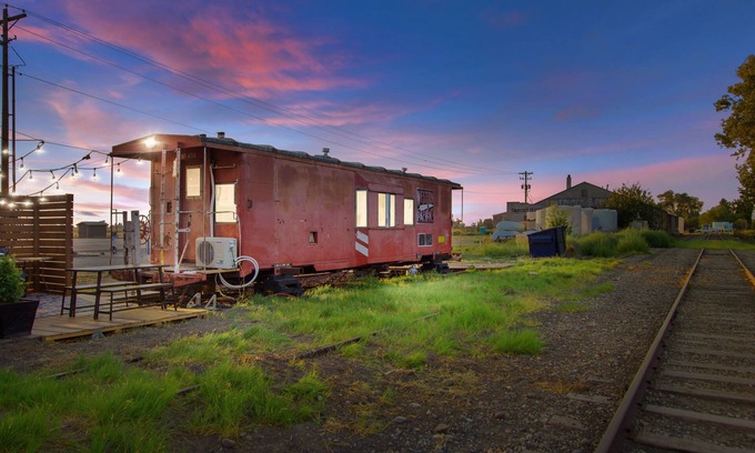 Jefferson County House | Western Pacific 434 Train Caboose (Tiny Home)