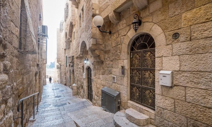 Old City Apartment | Western Wall Luxury House