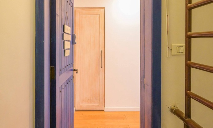Old City Apartment | Western Wall View Apartment