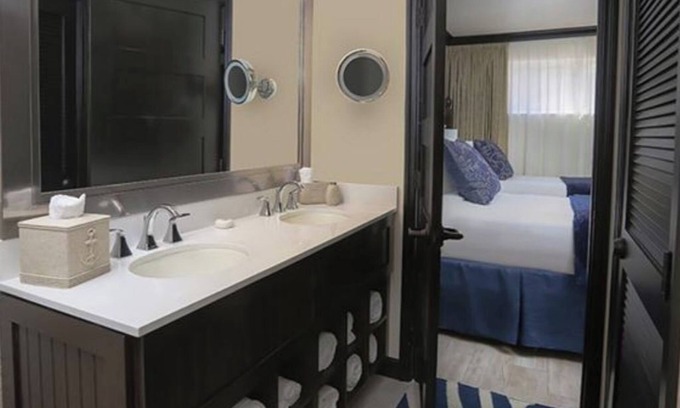 Cocoa Beach Apartment | Westgate Cocoa Beach Resort - 2 Bedrooms Luxury Suite