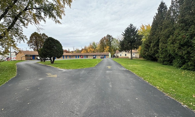 Austintown Hotel | Westgate Manor Motel Austintown-Younstown, Ohio
