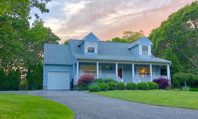 Quioque House | Westhampton Beach Town and Country