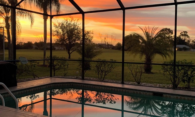 Westminister House | Westminster Golf Community! Conveniently located in Ft. Myers area-Lehigh Acres.