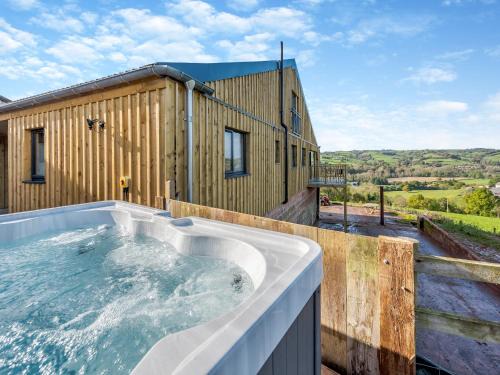 Tiverton House | Westpitt Farm - The Hay Loft