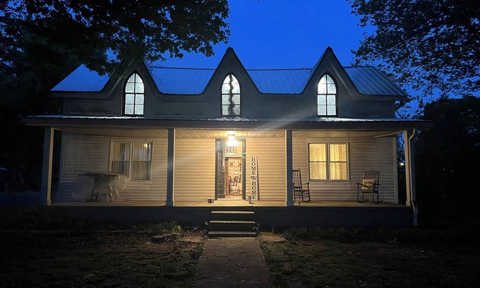 Westpoint House | Westpoint Rustic Rendezvous
