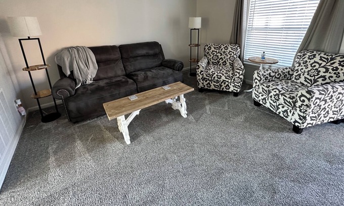 St. Matthews Condo | Westport Village Monthly - 2BR in St Matthews