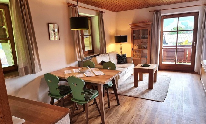 Blindau Apartment | Wetterkreuz vacation apartment with additional bedroom for families