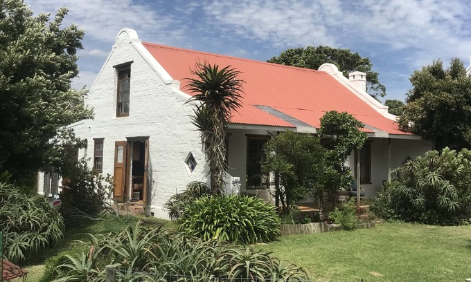 Westcliff Bed & Breakfast | Whale Cottage Hermanus