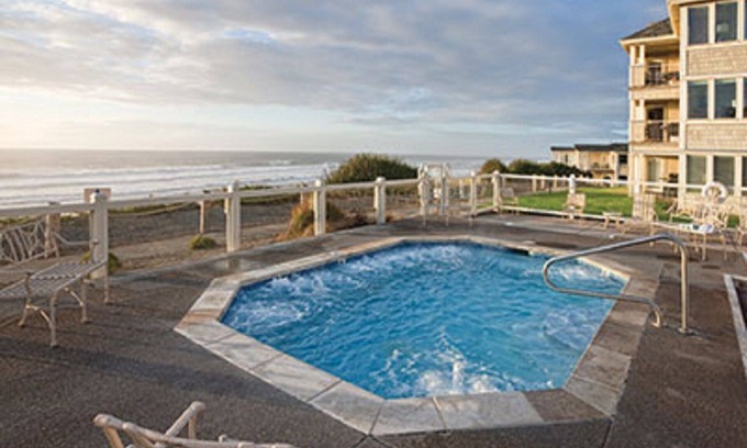 Gleneden Beach Resort | Whale-watching Heaven !