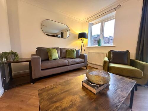 Thornaby On Tees House | Wharf House by Blue Skies Stays