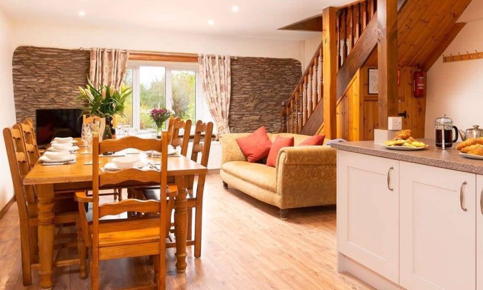 Ilfracombe House | Wheelhouse Farm Cottages