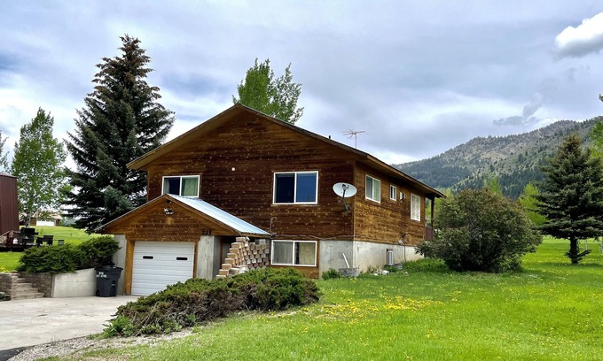 Star Valley Ranch Cabin | Where Greater Yellowstone adventures begin.