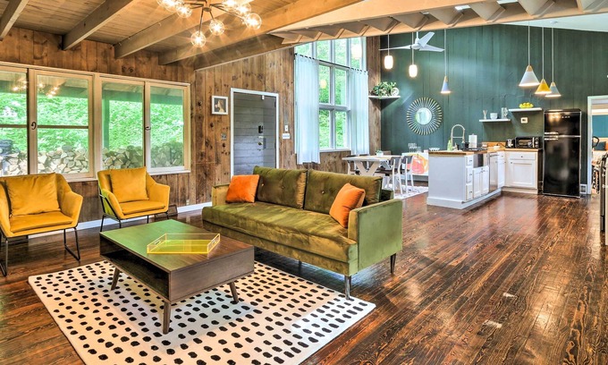 New Preston Cottage | Whimsical Cottage in Washington w/ Fire Pit!
