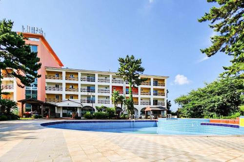 Hallim Resort | Whinstone Hotel & Resort
