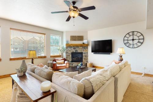 Sandpoint Apartment | Whiplash