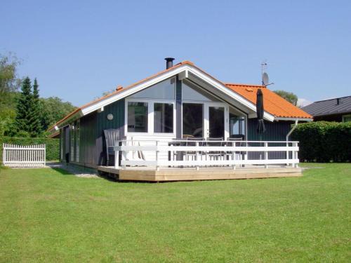 Bjert House | Whirlpool Beach Comfortable holiday residence