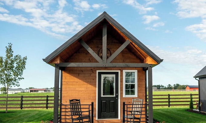 Shipshewana House | Whispering Cottage - Tiny Home #3