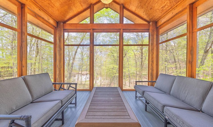 Covert Cottage | Whispering Hills- pet friendly cabin with lake access