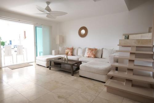 Jolly Harbour Villa | Whispering Palms Villa in Jolly Harbour