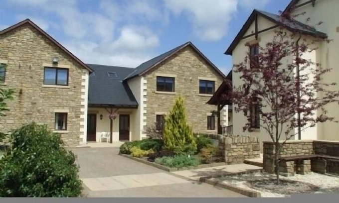 Penrith Cottage | WHITBARROW HOLIDAY VILLAGE TROUTBECK 5, family friendly in Greystoke