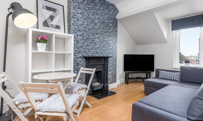 West Cliff Apartment | Whitby On The Hill