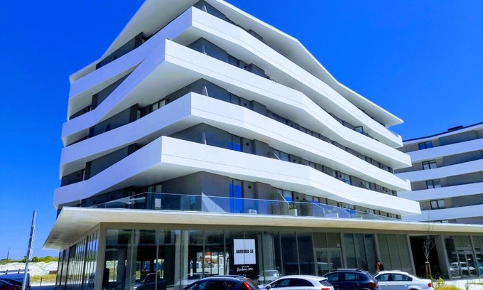 Aveiro Apartment | White Design Apartment