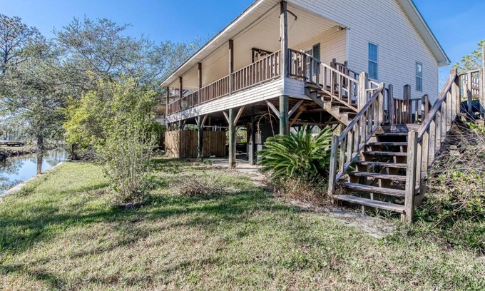 Gulf Shores House | White Lane home